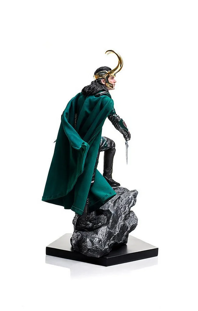 

Avengers Thor 3 Ragnarok Loki 1/10 Battle Scene Statue Garage Kit Doll Model