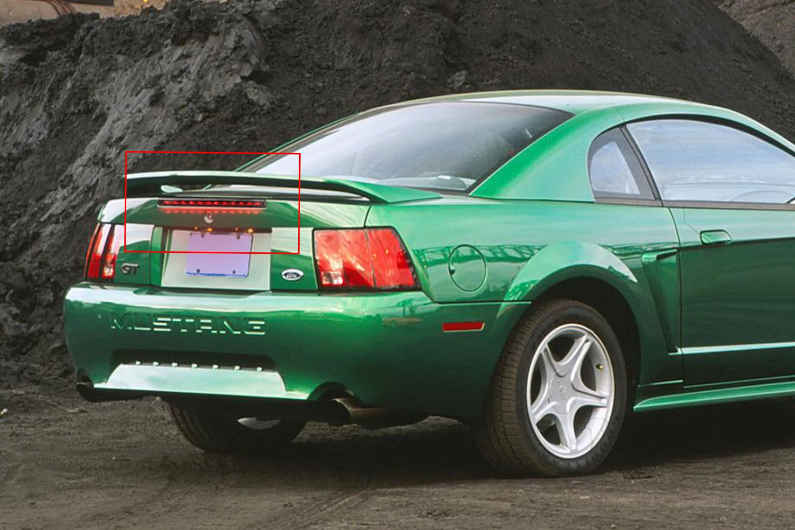 1x красный светодиодный светильник высокого уровня для Ford Mustang 1999-2004 1R3Z13A613AB
