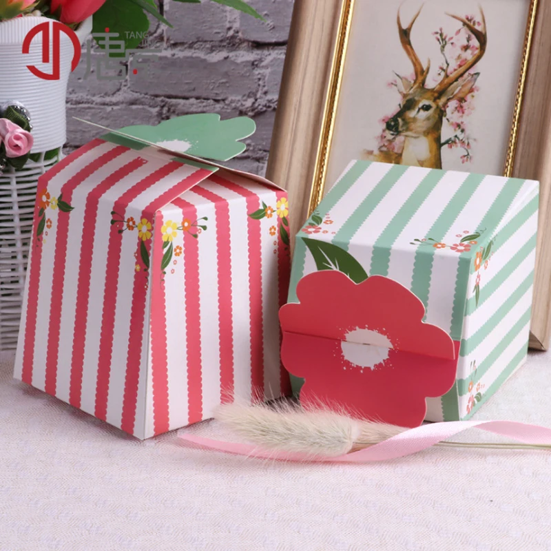 

10pcs Pink Green Flower Cookies boxes Portable Gift Box DIY Paper Boxes Cake Candy Party Wedding gift boxes
