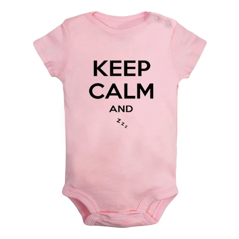 Zzz/Одежда для новорожденных мальчиков и девочек с надписью «Keep Calm And Love Me sleep»; комбинезон с принтом для малышей; боди с короткими рукавами; хлопковая одежда