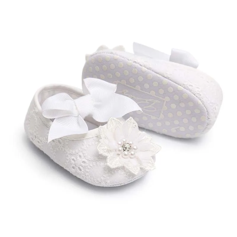 Новинка года; Emmababy; детская обувь для новорожденных девочек; обувь принцессы с цветами и жемчугом; Кружевная повязка на голову; милая детская обувь; Размеры 0-18M