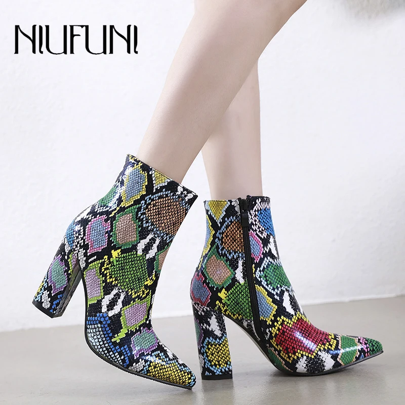 

NIUFUNI Snake Print Shallow Women's Ankle Boots Pointy Toe PU Leather Zipper High Heels Women's Shoes Size 35-40 Bottes Femme