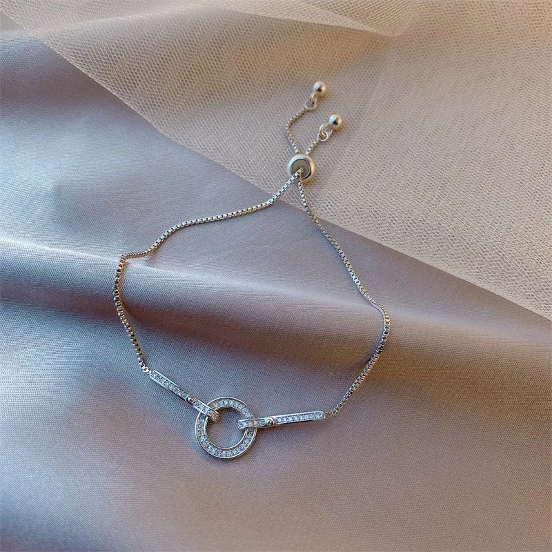 13679044239_1250376837