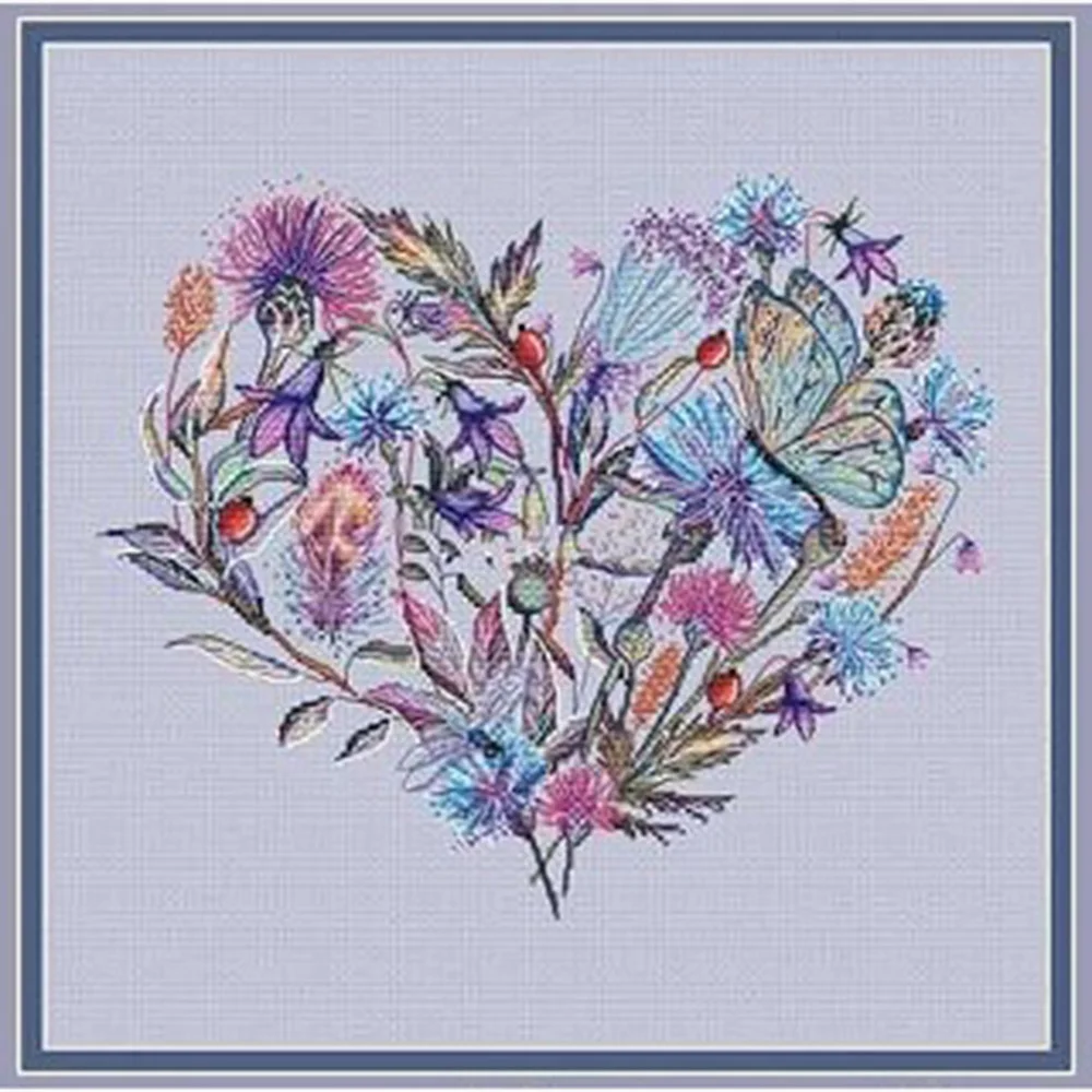 Авторские схемы вышивки крестом купить. Авторская вышивка крестом Виктория Пахомова. Дизайнерская вышивка крестом. Вышивка Цветочное сердце. Авторская схема вышивки.
