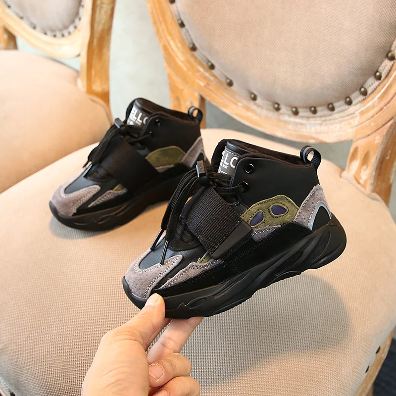 Детская спортивная обувь; Сезон Зима; бархатные детские кроссовки для бега с мягкой подошвой для маленьких мальчиков; уличные кроссовки в повседневном стиле; SX394