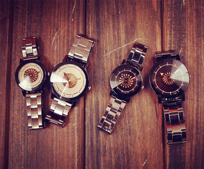 Уникальные черные короткие кварцевые парные часы разного размера для мальчиков и девочек наручные часы из нержавеющей стали в стиле Харадзюку женские мужские часы