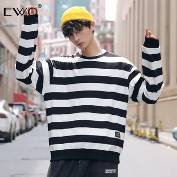 

EWQ / 2020 New Fashion Spring Round Collar Striped Tshirt Men Loose Casual Tide High Street Vintage Korean T-shirt Male 9A482