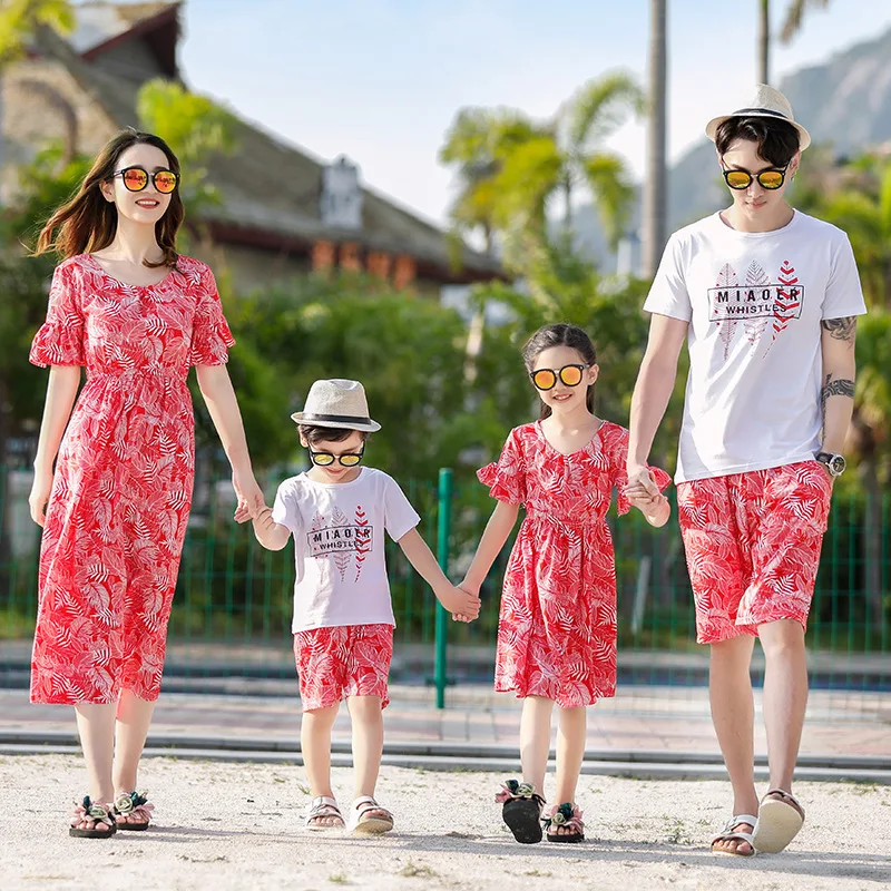 

Mom Son Outfits Stripd Mother Daughter Beach Dresses Princess Party Clothes Mom and Daughter Dress Family Matching Outfits Pants