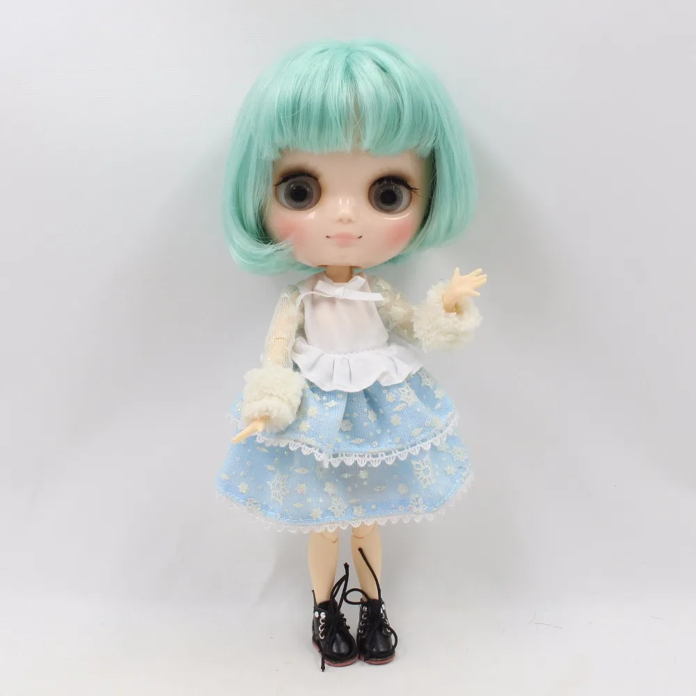 Middie Blythe Doll with Green Hair, Tilting-Head & Custom Jointed Body 1