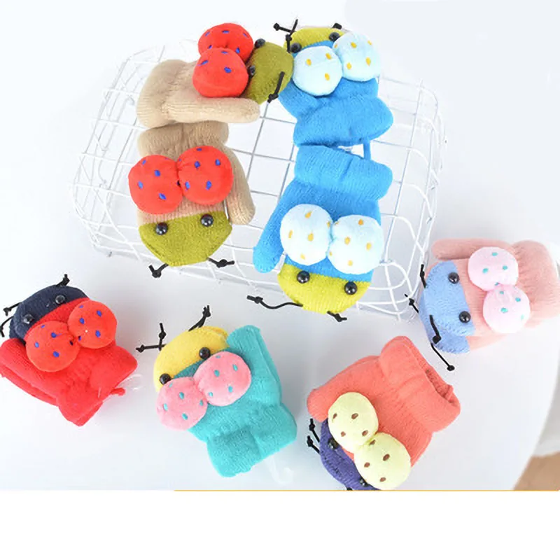

Young children baby gloves winter 0-3 years old baby thick warm gloves girl and boy cartoon cute bag gloves