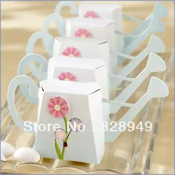 

Free shipping wedding favor--Garden Watering Can Favor Box Kit with Flower Appliqu watering pot shaped