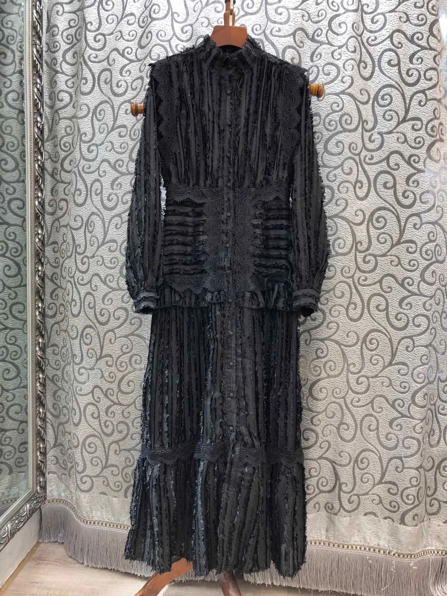 New Elegant Vintage Lace Print Bohemian Midi Long Sleeve Dress Three Size Free Shipping