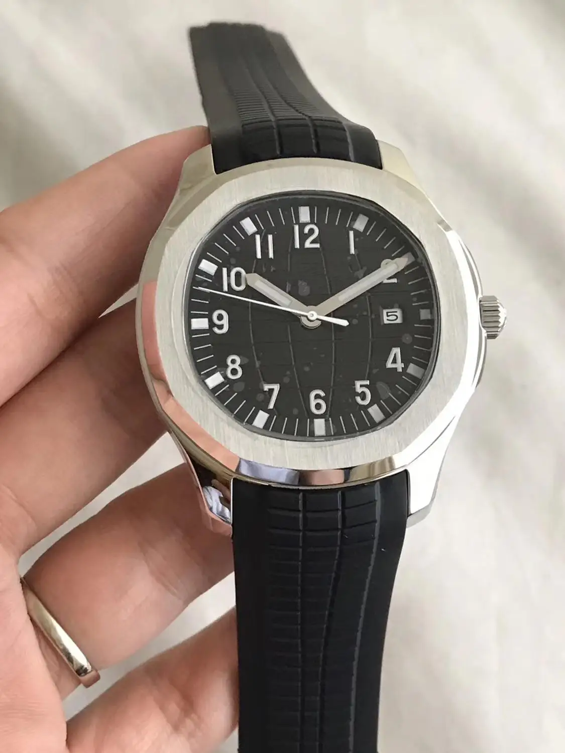 

WG0859 Mens Watches Top Brand Runway Luxury European Design Automatic Mechanical Watch