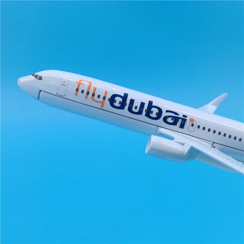 16 см B737-800 FLY DUBAI авиакомпаний 1/400 весы игрушечные модели самолетов литья под