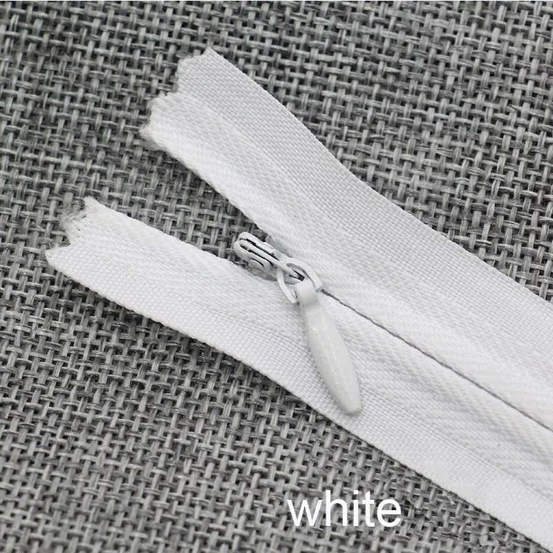Assorted Invisible Zippers for Garments - 50 Pack, 6-24 Inch Range