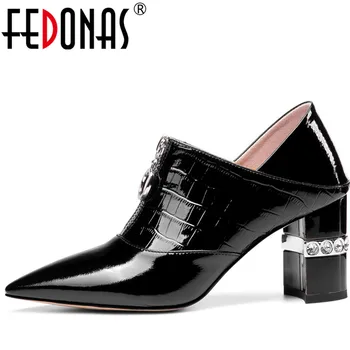 

FEDONAS Women Pumps Cow Leather Prom Pumps Spring Summer Rhinestone Slip On Pointed Toe 2020 Fashion Sexy Shoes Woman