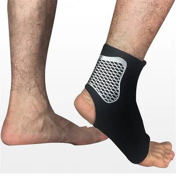 1Pcs Elastische Neopreen Strap Ankle Ondersteunt Brace Badminton Basketbal Voetbal Riding Taekwondo Fitness Hak Protector 1Pcs Elastische Neopreen Strap Ankle Ondersteunt Brace Badminton Basketbal Voetbal Riding Taekwondo Fitness Hak Protector