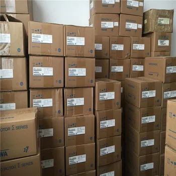 

SGD7S-7R6A00A002 AC servo motor driver SGM7J02AFC6S new free shipping 1Y Warranty