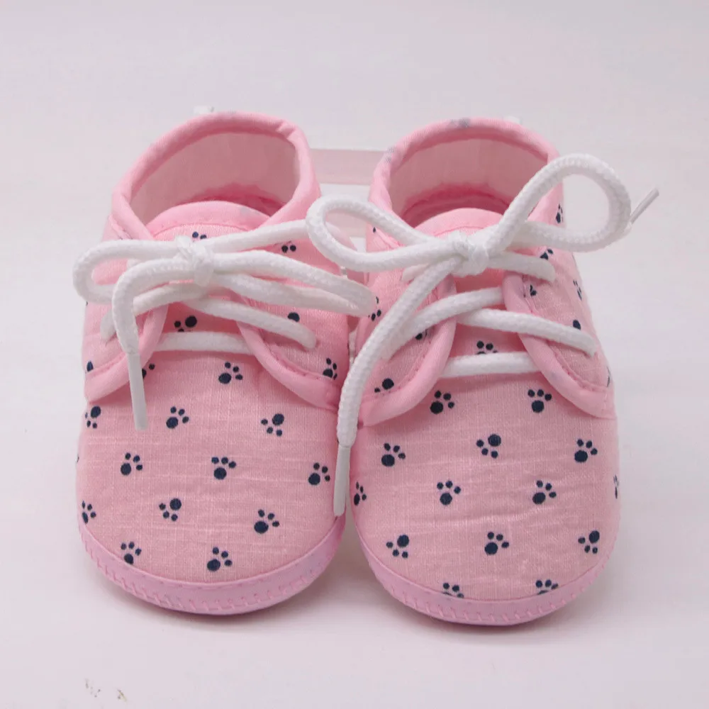 Recién Nacido bebé niñas zapatos carta huella Anti-slip zapatos calzado de cuna Bebé Zapatos recién nacido zapatos de los niños zapatos fille