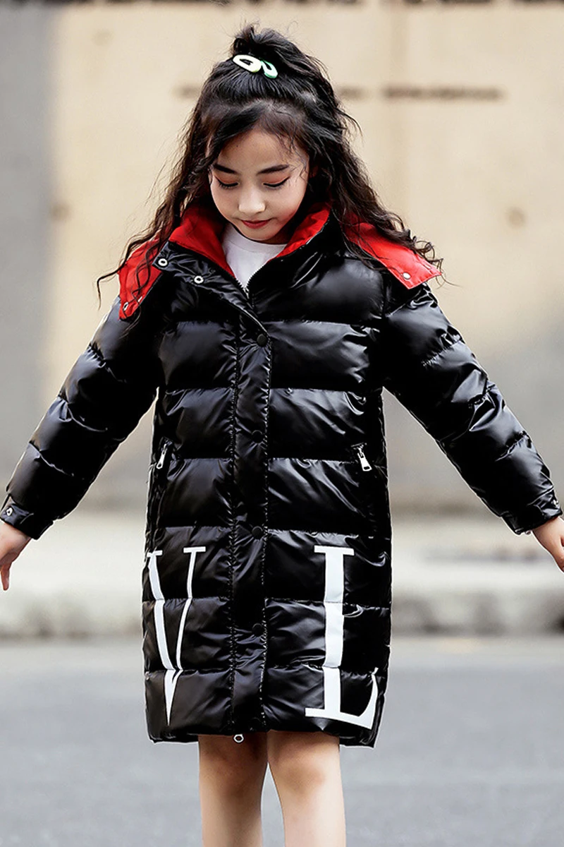 Пальто для девочек 2019 г. Зимняя теплая детская одежда модная утепленная Длинная