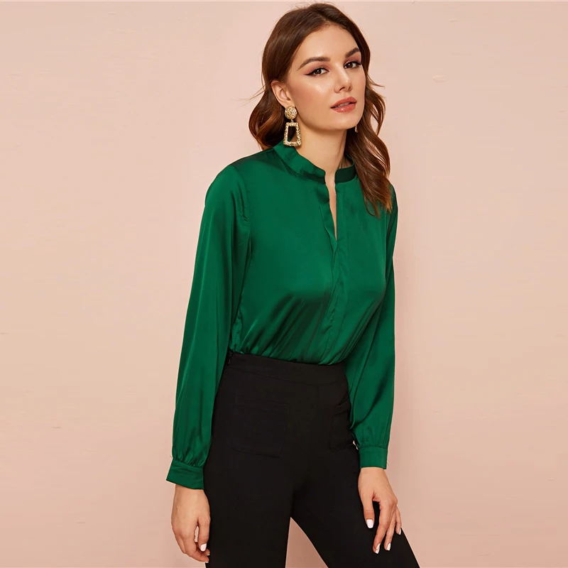 Sheinside, элегантная Зеленая атласная блузка, для женщин, весна, v-образный вырез, минималистичный стиль, блузки для офиса, для девушек, однотонный, с закругленным подолом, Топ