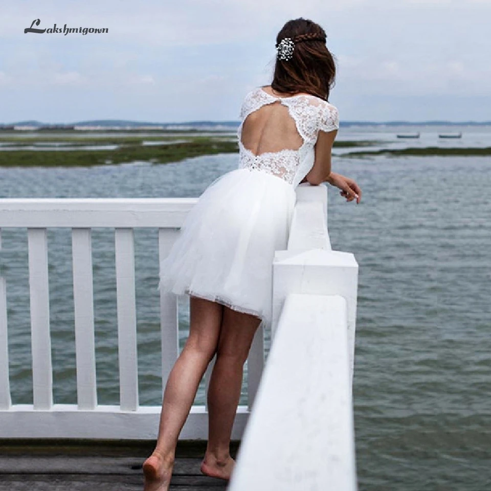 

Lakshmigown Plus Size Bridal Wedding Dress Short 2019 Vestido de Novia Tulle Wedding Gown Lace Cap Sleeve Free Shipping