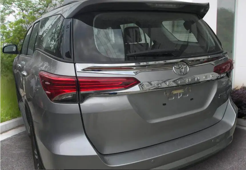 ABS Краски Автомобиля Заднее Крыло багажника выступ Спойлеры подходит для Toyota Fortuner