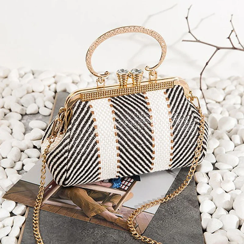 

Vintage Fashion Kiss Lock Shell Bags Women Bag Chain Shoulder Crossbody Bag Women's Handbag Coffee with White