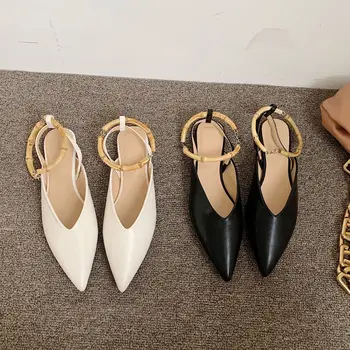 

Cover Toe Female Shoes Slippers Flat Slides Mules For Women 2020 Fashion New Pointed Luxury Rome Fabric PU Retro Basic Shoes