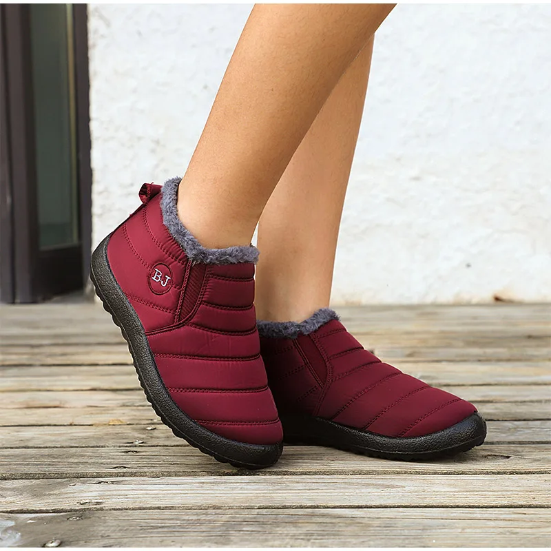 KHTAA/непромокаемая женская обувь зимние унисекс ботильоны для женщин Нескользящие плюс размеры теплые плюшевые пара стиль хлоп