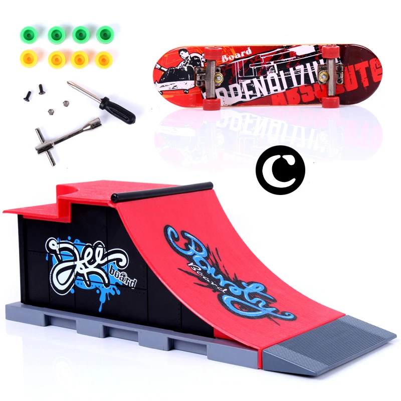 Set Finger Skateboard Con Skate Park – Kit Tecnico 13 Pezzi: Rampe, Mini Bike E Skateboard Per Allenare Le Dita – Regalo Educativo Per Bambini