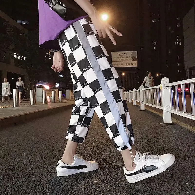 Summer Hip Hop Casual Men's Pants Black and White Plaid Big Size Loose Sports Harem Reflective Joggers Men Pants Streetwear Summer Hip Hop Casual Men's Pants Black and White Plaid Big Size Loose Sports Harem Reflective Joggers Men Pants Streetwear