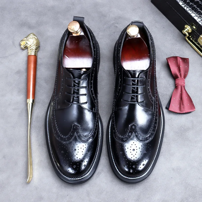 Handmade Leather Shoes Men Summer New Brogue Carved Business Dress Shoe Mens Black Casual Increase British Lace-Up Oxfrods