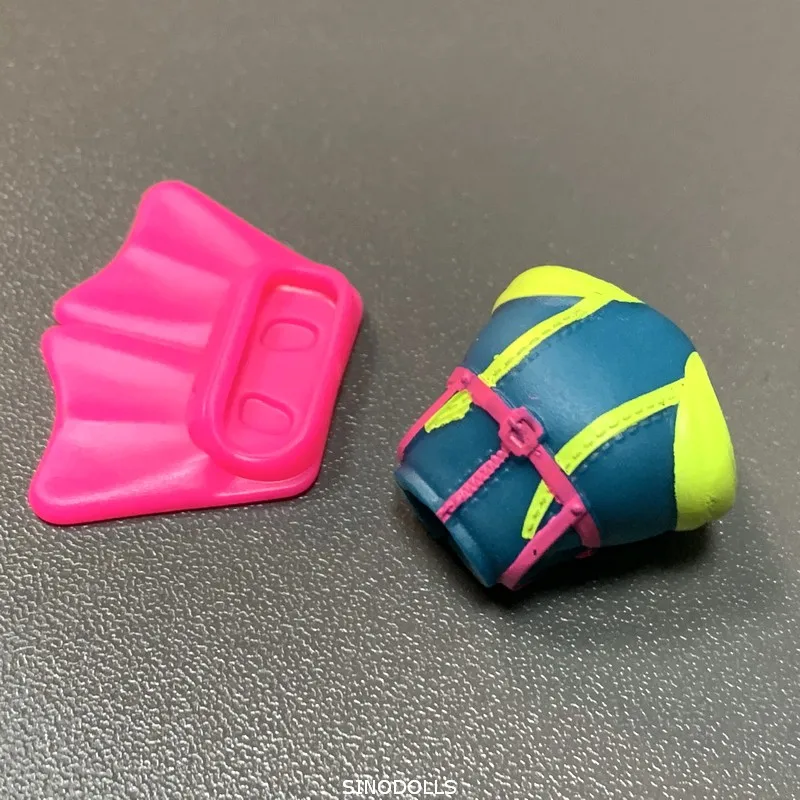 

Ultra Rare L.O.L Original Cloth Accessorries For L.O.L SCUBA BABE Series Hairvibes Dolls Limited collection