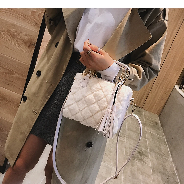 Elegant Female Plaid Tote Bag Winter New Quality Soft Plush Women's Designer Handbag High capacity Shoulder Messenger bags