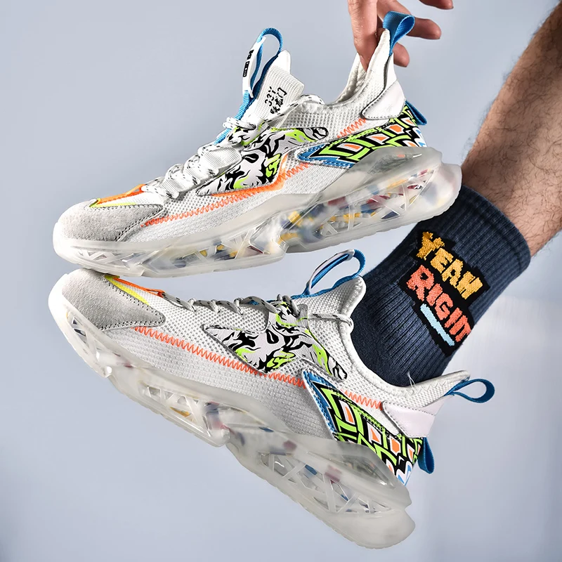 

2021 Summer Fashion Male Sneakers Breathable Mesh Running Shoes for Men Design Graffiti Sport Shoes Outdoor Jogging Walking Shoe