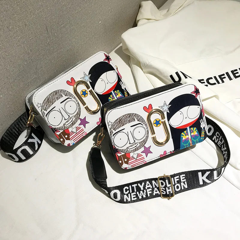 

Women Hot 2019 Girls Fashion Cute Fun Cartoon Print Small Square Wild Messenger Bags Personality Cartoon Shoulder Bag