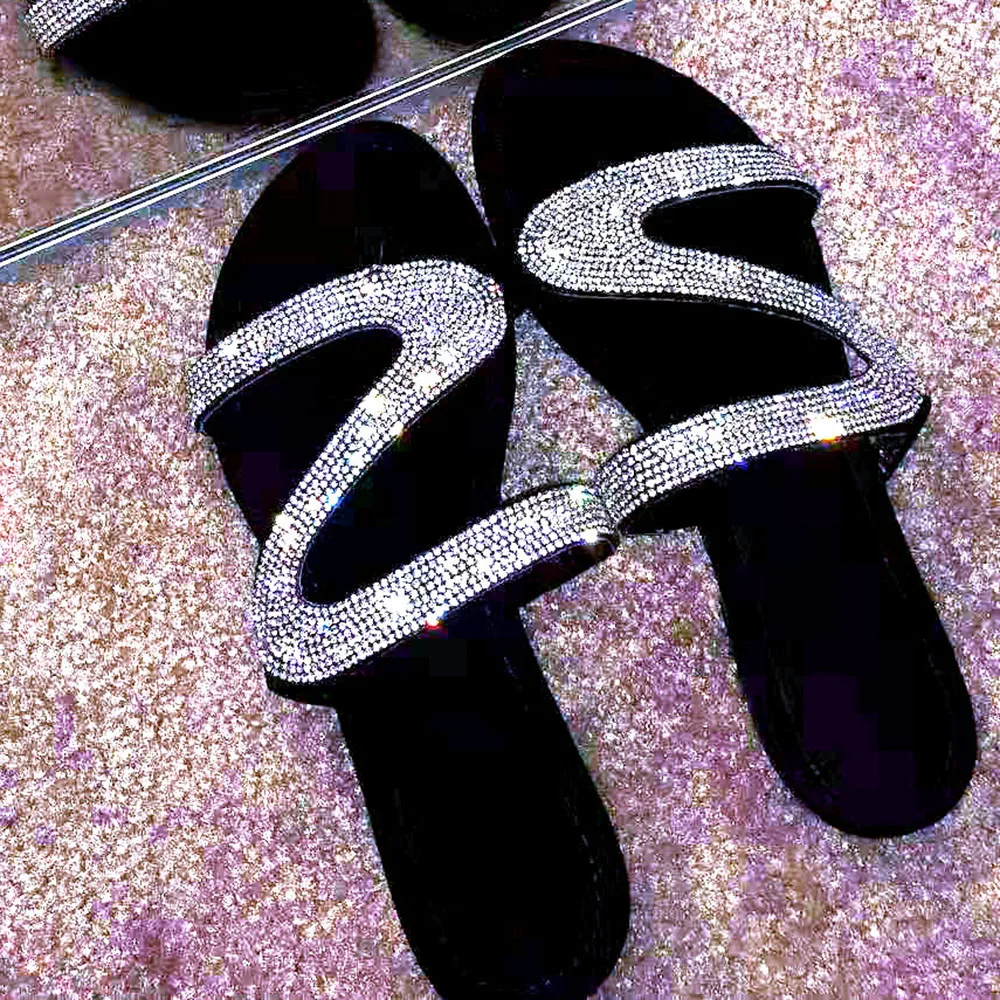 

Women Summer Flat Slippers Rhinestone Shoes Open Toe Roman Beach Sandals Ladies Flip Flops Black Non-slip Slides Dropshipping