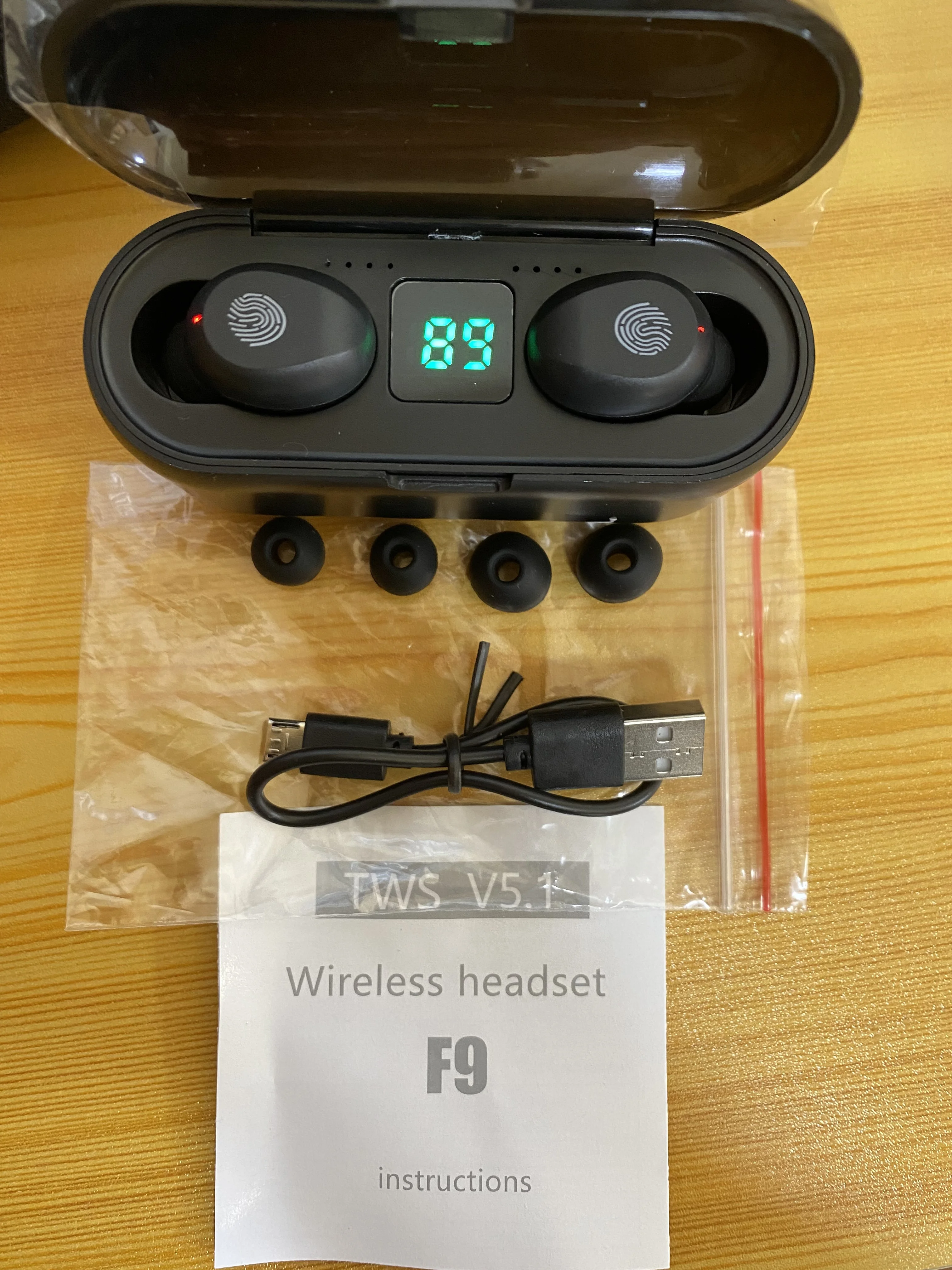 F9 TWS Bluetooth 5.0 Earphone Wireless Headphone Stereo Min Headset Sport Earbuds Microphone With Charging Box For Smart Phone