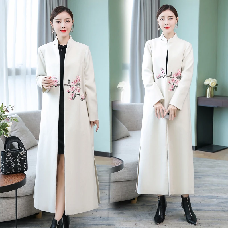 

Fall and Winter 2019 New Chinese Retro Collar Embroidery Overcoat over Knee Medium-length Fabric Overcoat White coat