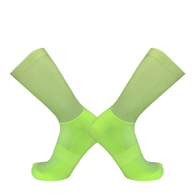 Противоскользящие бесшовные велосипедные носки Интегральные литье высокотехнологичный велосипед Носок компрессионный велосипед открытый бег спортивные носки - Цвет: Green