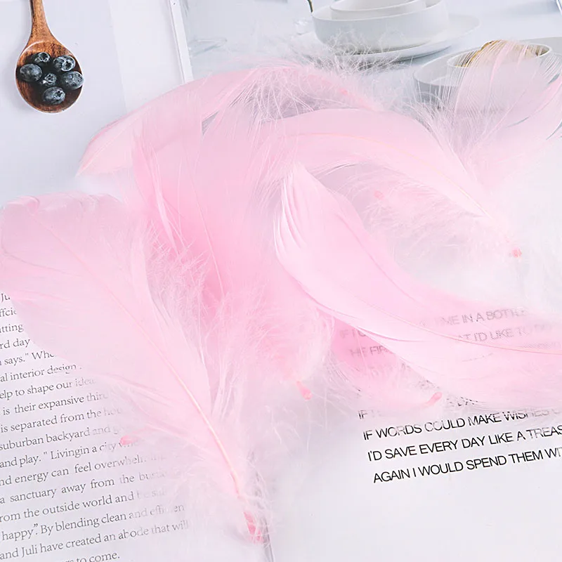 Goose Feathers 100pcs 4-8CM Small Fluffy Goose Feathers Colorful for Party Decoration