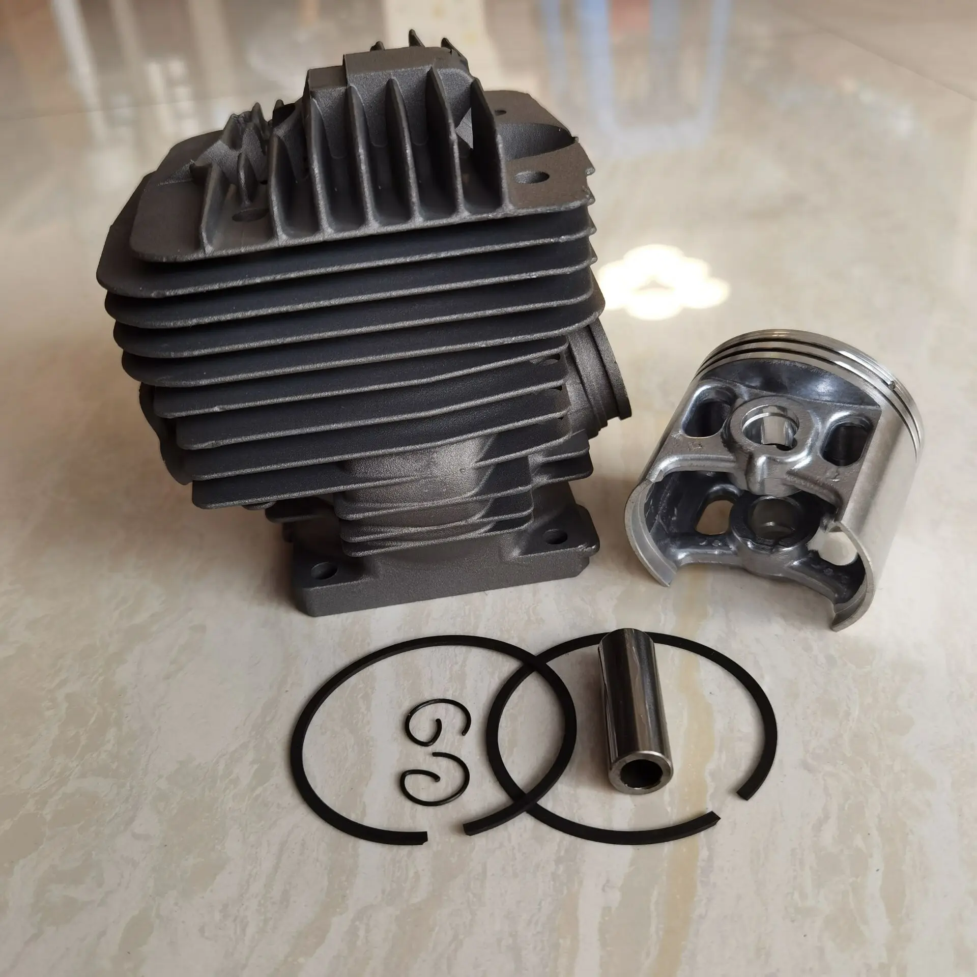 ヤ―キンＭＳ88Ｂ MS880 Cylinder Piston Kit For STIHL 088 MS880 60MM Chrome