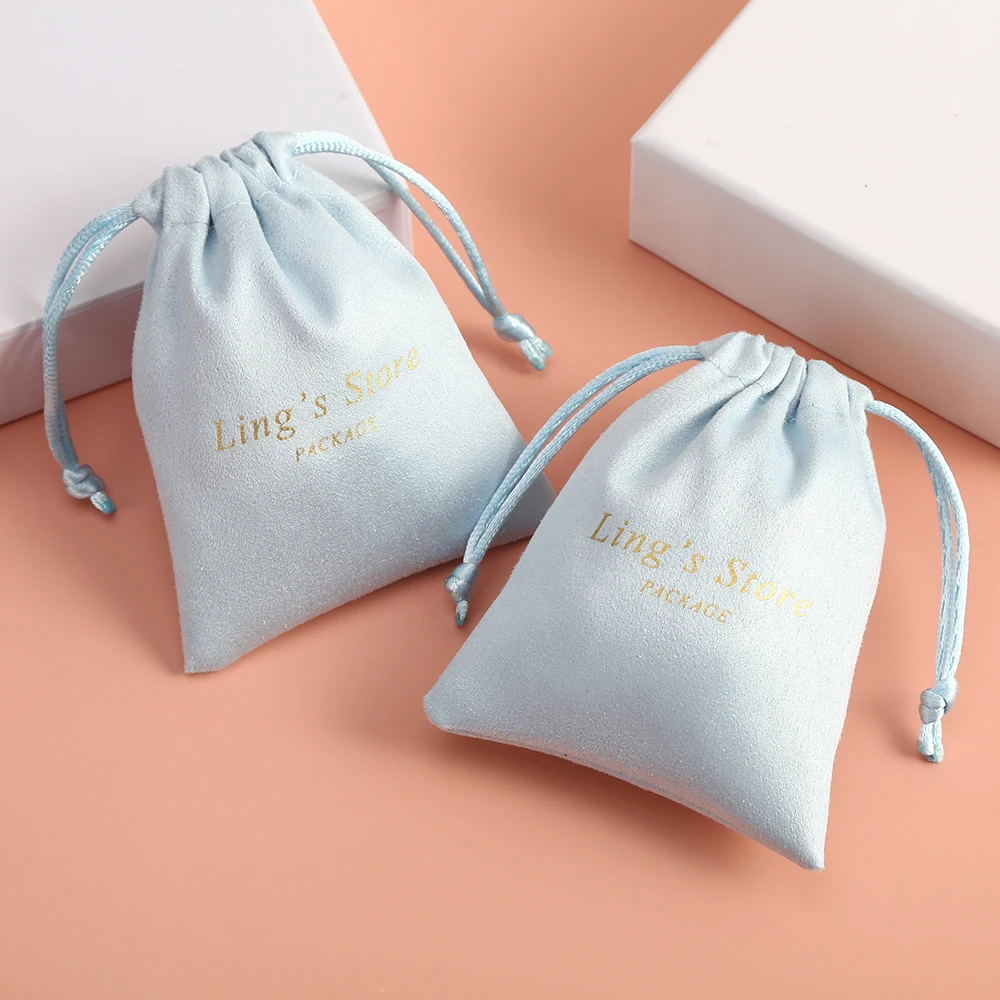 50pcs Logotipo Personalizado Imprimir Sacos de Veludo Drawstring Sacos de Flanela Embalagem de Jóias Bolsas de Casamento Pequenas Bolsas Favoritas Nome Personalizado Bolsa para Anéis Pulseira Pulseira Pulseira Pingente