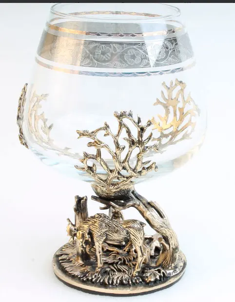 Рисунок 2 - Бизнес сувенир бокал для коньяка