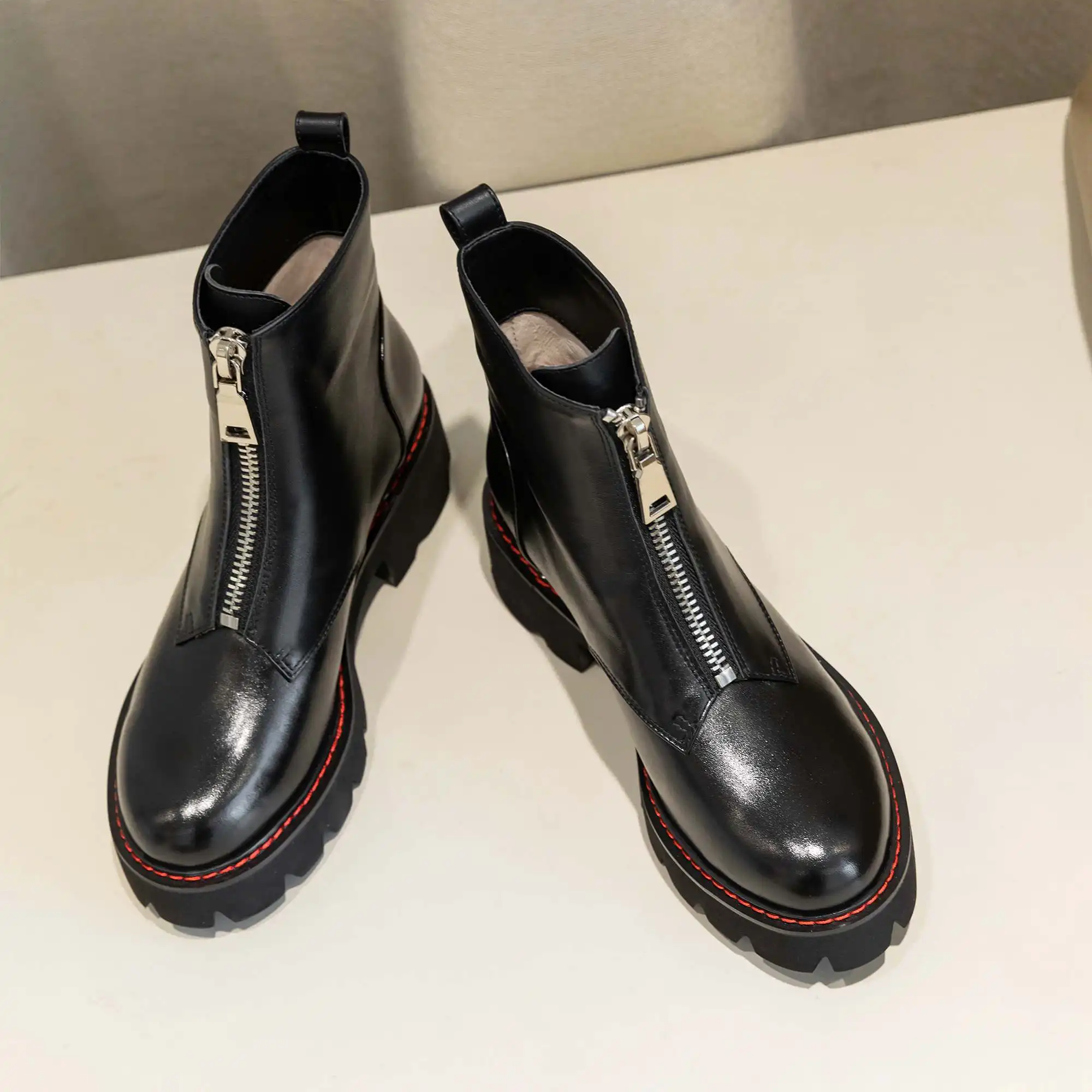 Krazing Pot/ботинки из натуральной кожи в байкерском стиле зимние женские ботильоны с круглым носком на среднем каблуке черного цвета на толстой подошве в стиле рок; L28