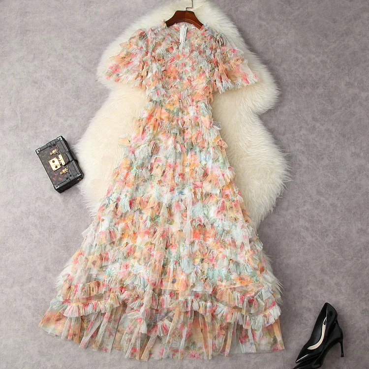 

Europe and the United States women's clothing New Summer 2021 Short sleeve v-neck Fashionable pleated dress printed with gauze