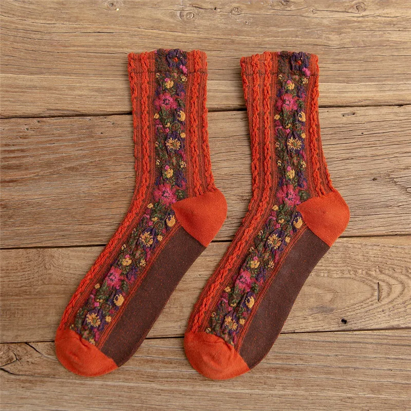 Новые модные женские хлопковые носки в стиле ретро, в стиле ретро, в национальном стиле, с цветами каваи, Осень-зима, женские забавные носки, теплые, милые - Цвет: Orange