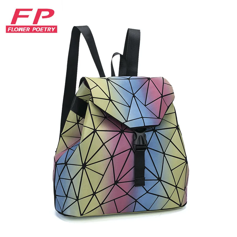 Womens Geometry Plaid Backpack School Fashion Luminous Female Bag For Teenager Girls Holographic Bagpack Bags | Багаж и сумки