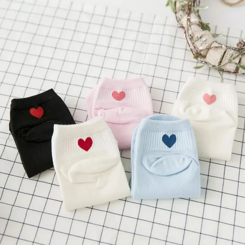 

1 Pair New Harajuku Women Cotton Socks Pink Cute Casual Socks Short Socks Casual Red Heart Four Seasons Gril Women Socks